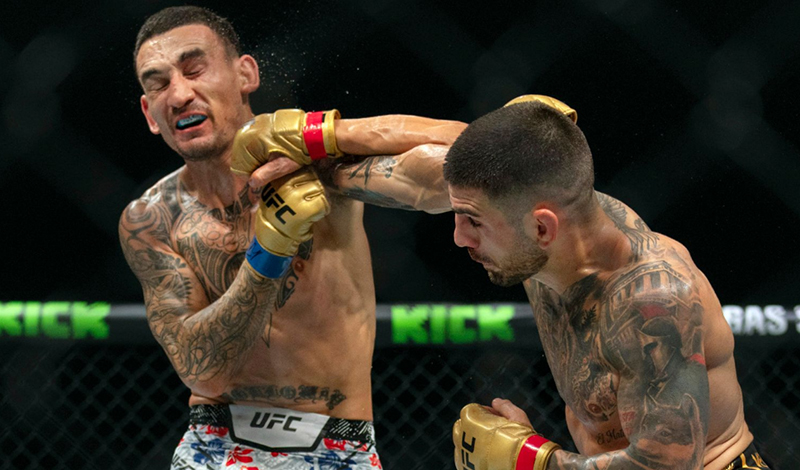 ilia topuria max holloway 04