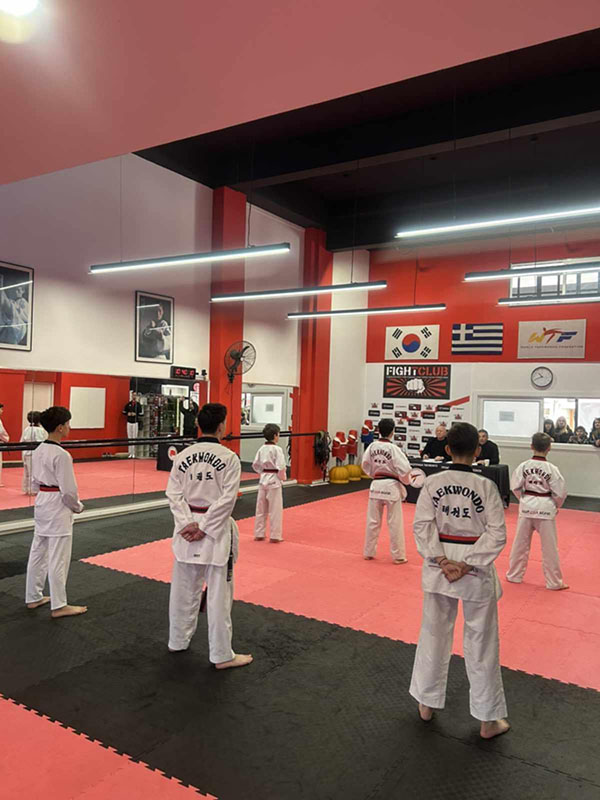 aleksios kakarelhs 33090