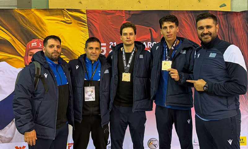 ellhniki omospondia taekwondo nikes