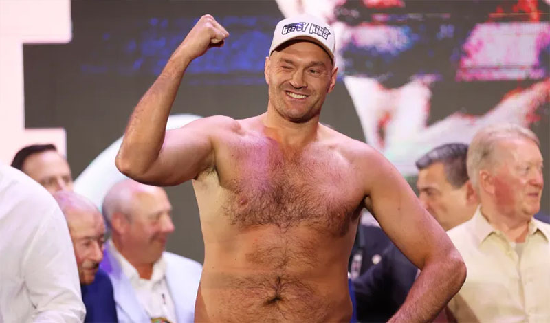 tyson fury back