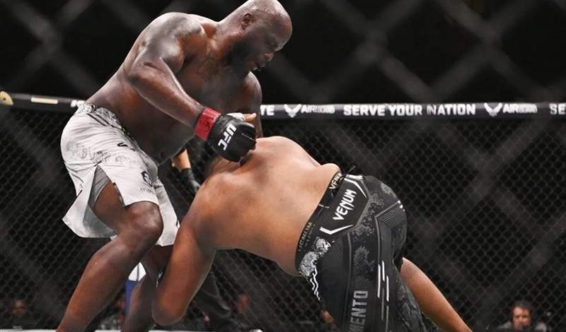 derrick lewis rodrigo nascimento