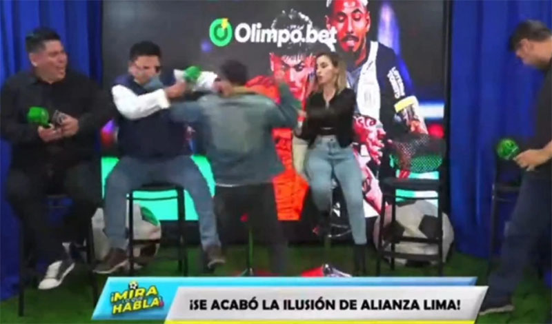 perou dhmosiografoi ksylo