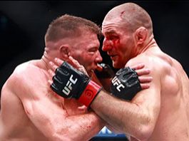 Ο Dricus du Plessis εξηγεί για τη μάχη Strickland με Chimaev