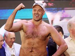 Τεράστιος στα 136 κιλά ο Tyson Fury για τη ρεβάνς με Usyk!