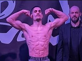 Παράνομη κουτουλιά στον Άγγελο Μαρτίνο και στοπ!