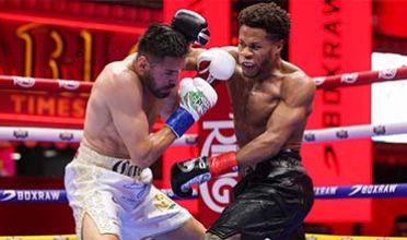 O Devin Haney κερδίζει τον Jose Ramirez με… ανησυχητική απόδοση στην Times Square (ΒΙΝΤΕΟ)
