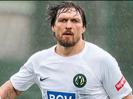 Ο Ολεξάντρ Ούσικ άφησε για λίγο το ρινγκ!