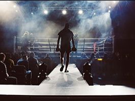 Μπορεί ο ''Sugar'' να οδηγήσει το UFC σε μια νέα εποχή;