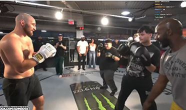 Ο Sean Strickland ''καθάρισε'' τρεις influencers ταυτόχρονα και έγινε viral ! (vid)